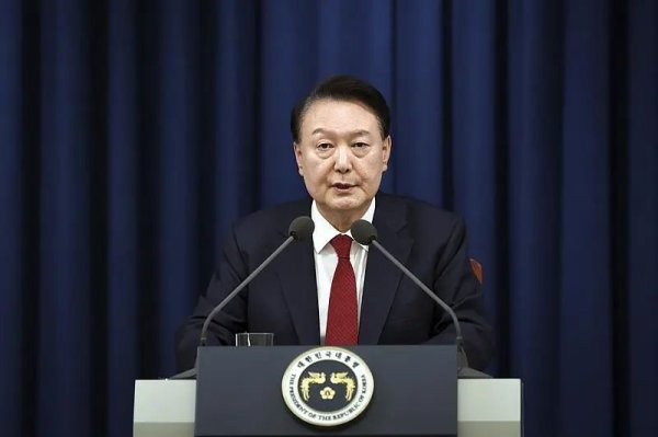 宇轩配资 韩国总统道歉！执政党党首：尹锡悦已不可能正常履职 提前退居二线不可避免